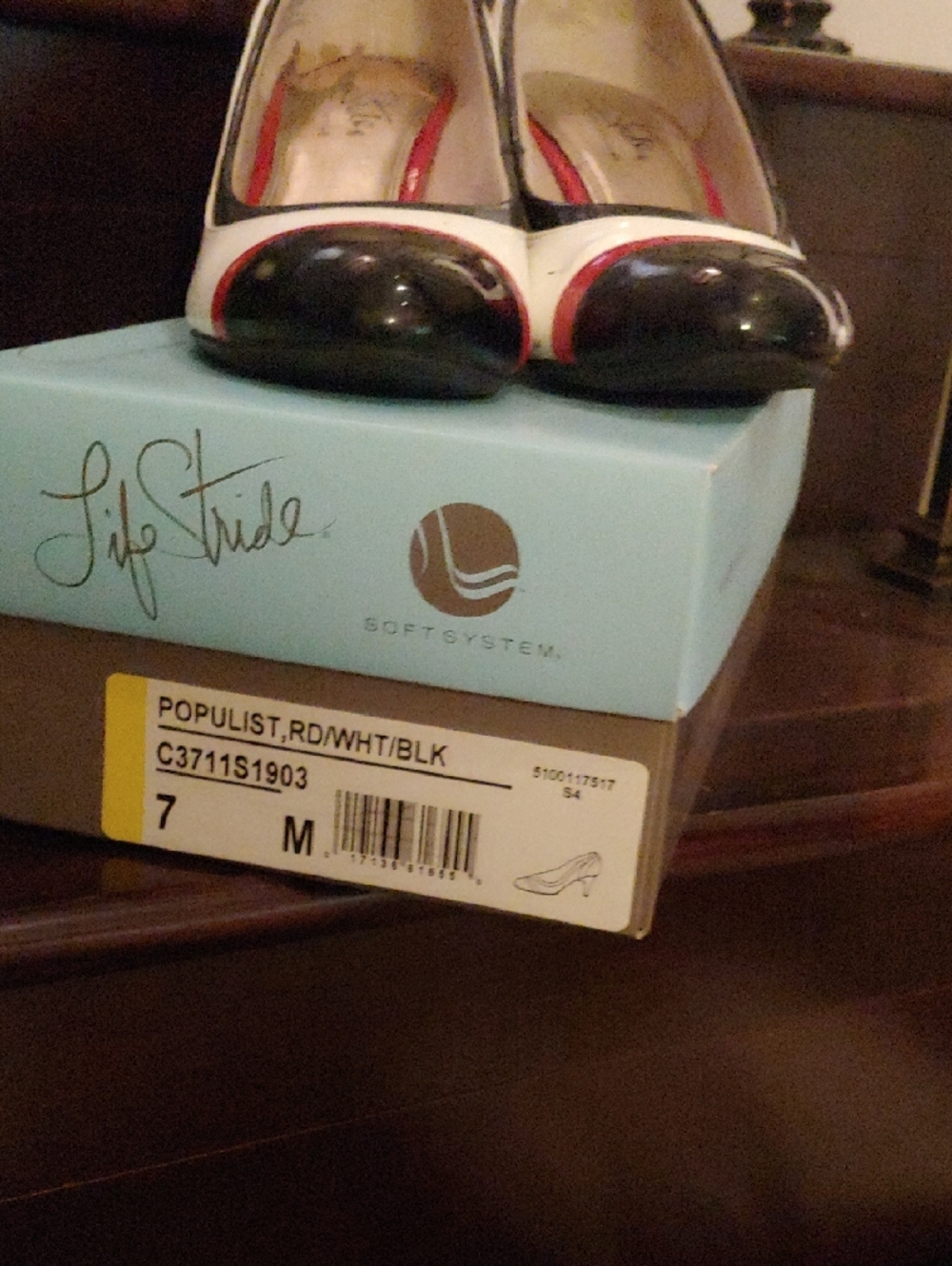 Life Stride Women’s White, Black & Red Low Heel Pumps - Picture 2 of 5